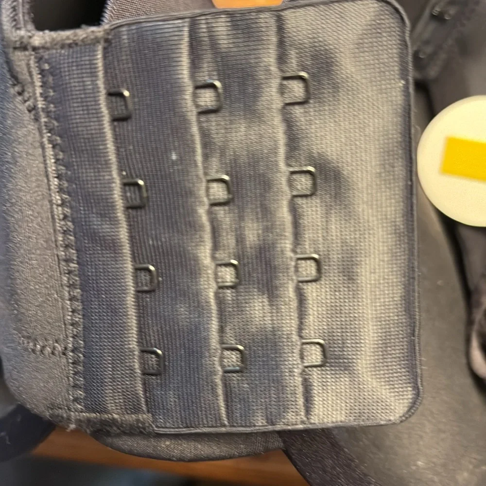 Vanity Fair Elegant Black Women's Bra sz 42D - Picture 4 of 8